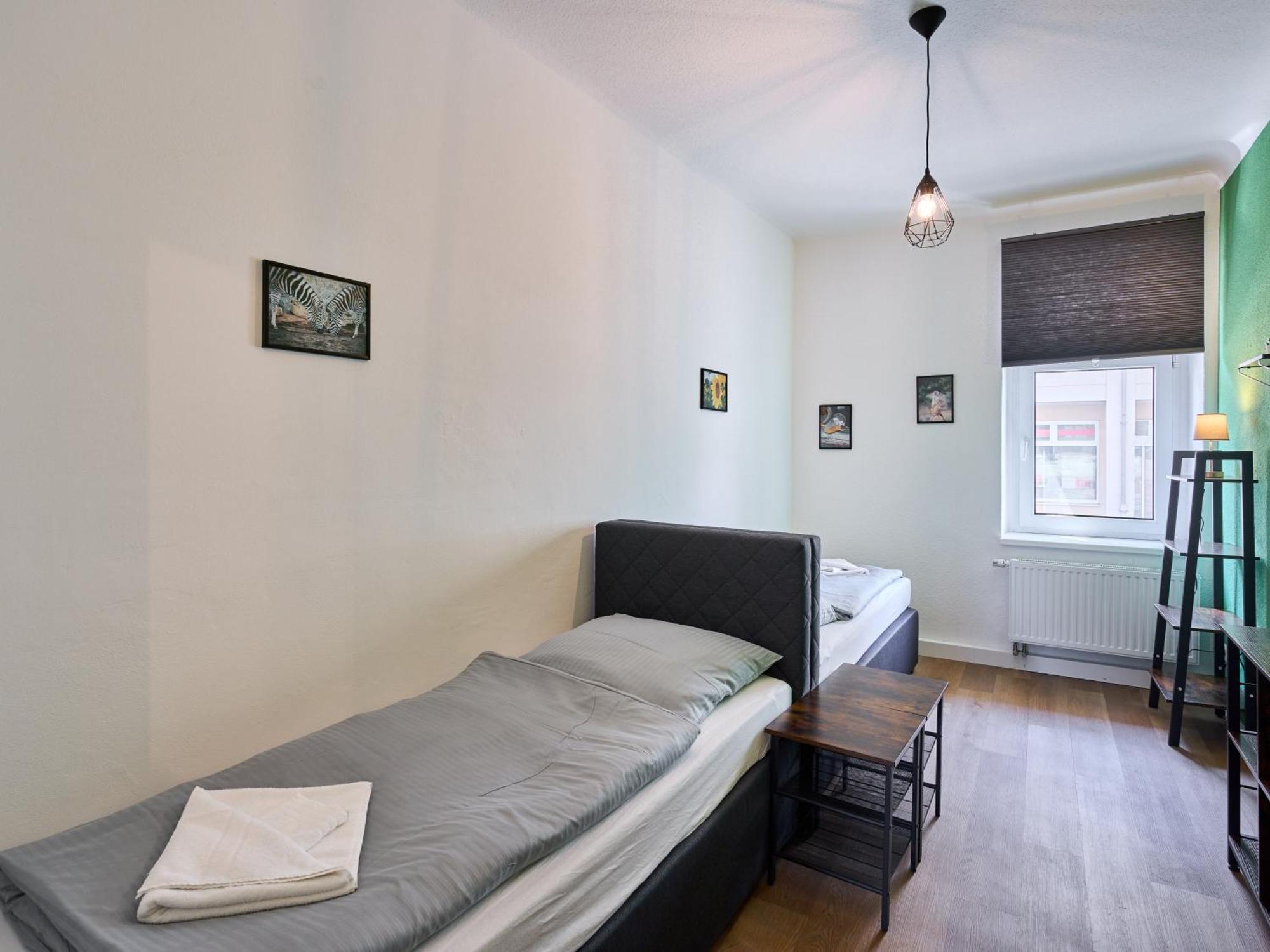 Sali-Homes Boarding Haus Monteur-Wohnungen Balkon Vollkueche Autobahnaehe Markranstädt Pokoj fotografie