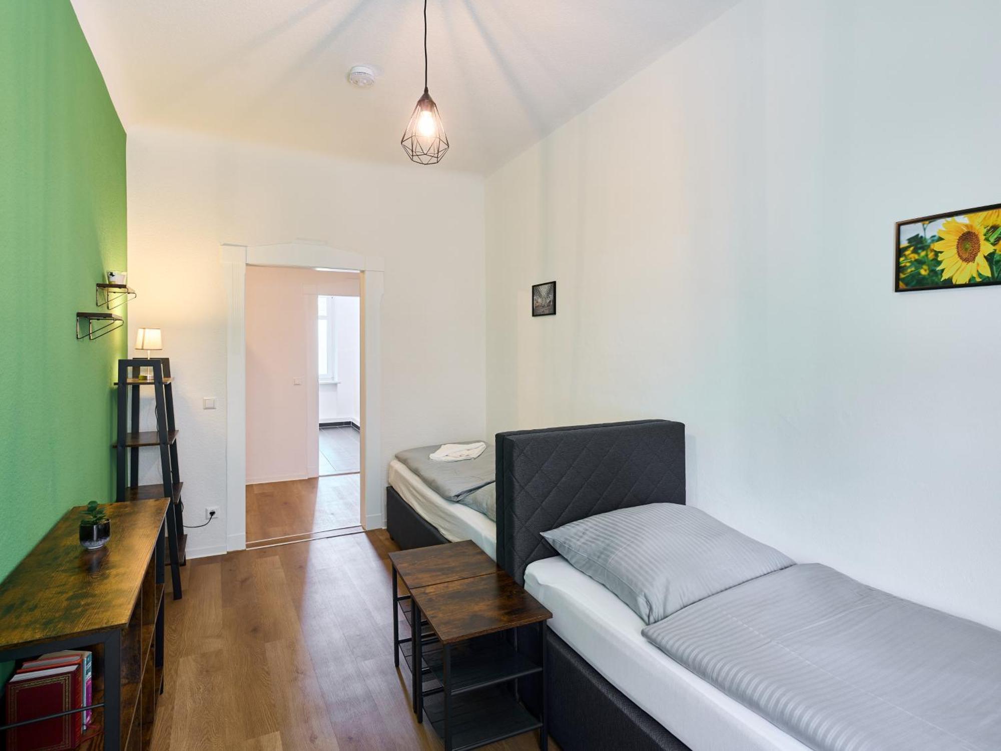 Sali-Homes Boarding Haus Monteur-Wohnungen Balkon Vollkueche Autobahnaehe Markranstädt Pokoj fotografie